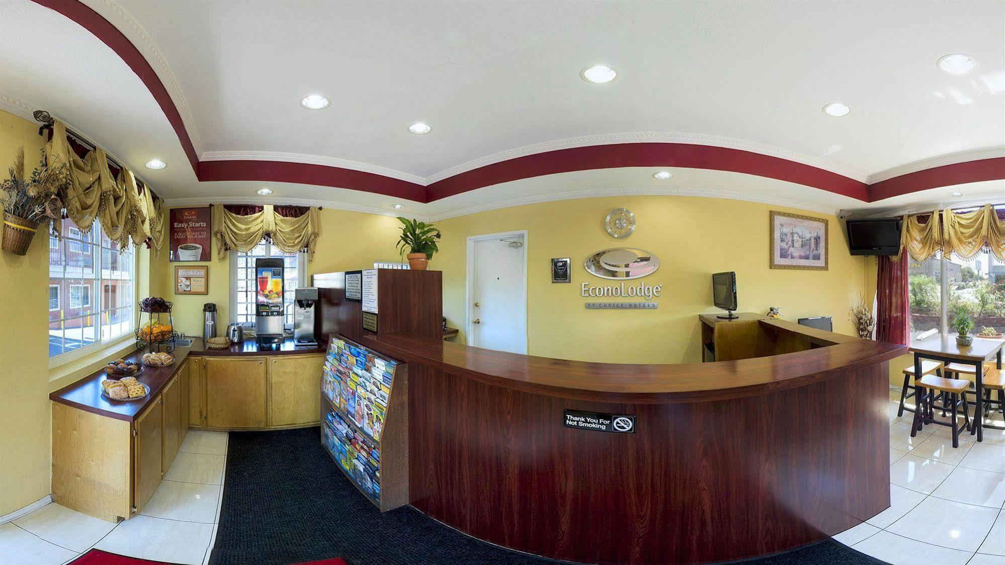 Rodeway Inn Lemon Grove San Diego East Exterior photo